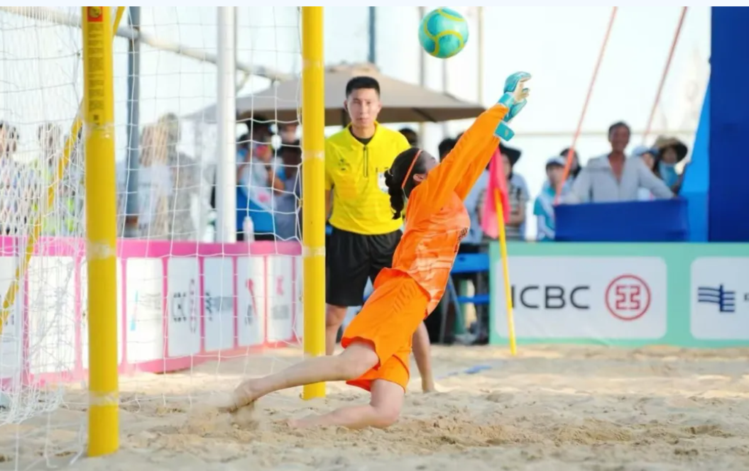 浸润的滨海, 一个闪耀瞬, 来自湛江廉